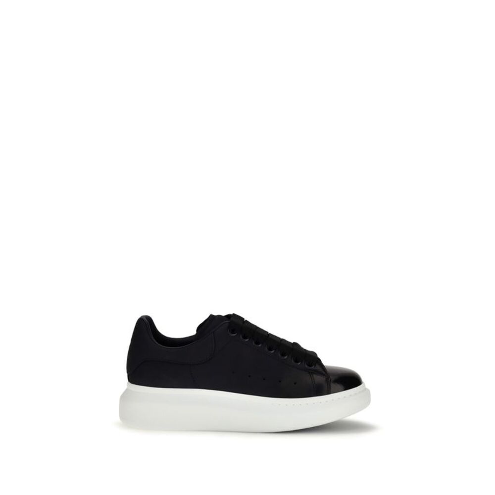 Alexander Mcqueen Men Oversized Sneakers In Lea
